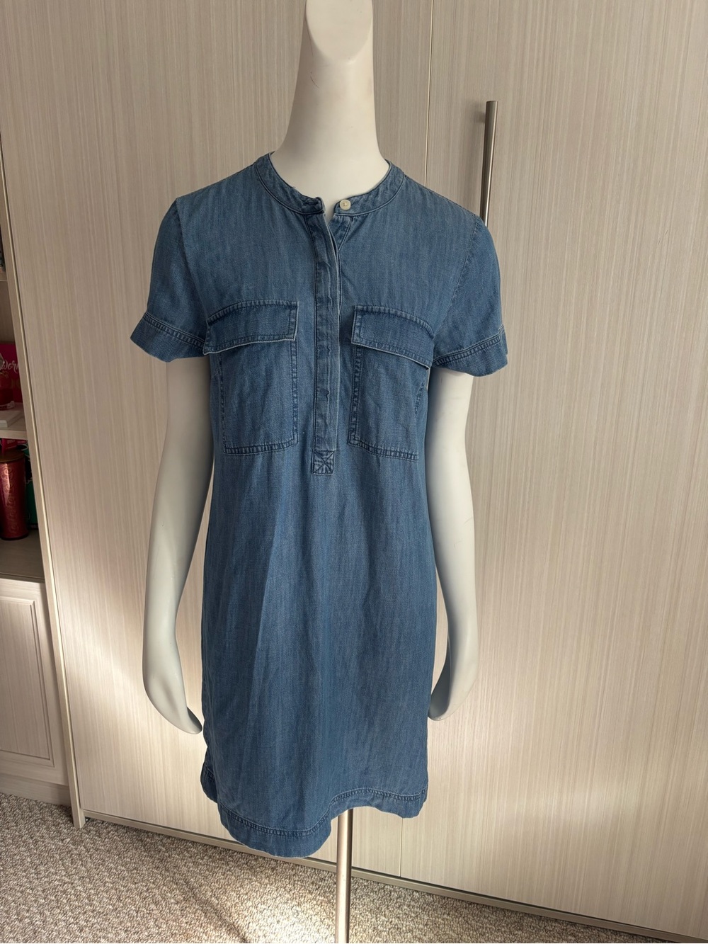 J. Crew Women’s Short-Sleeve Mini Denim Dress in Blue Size 6
